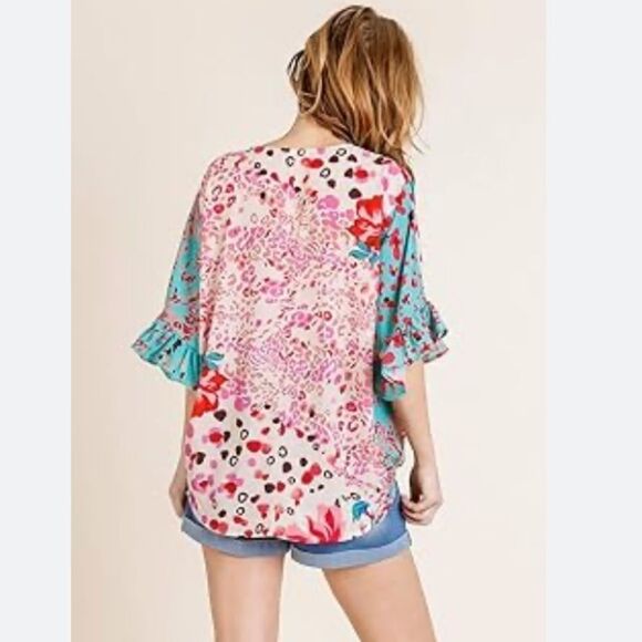 Umgee Floral Mixed Animal Print Crossbody Top - Picture 3 of 10